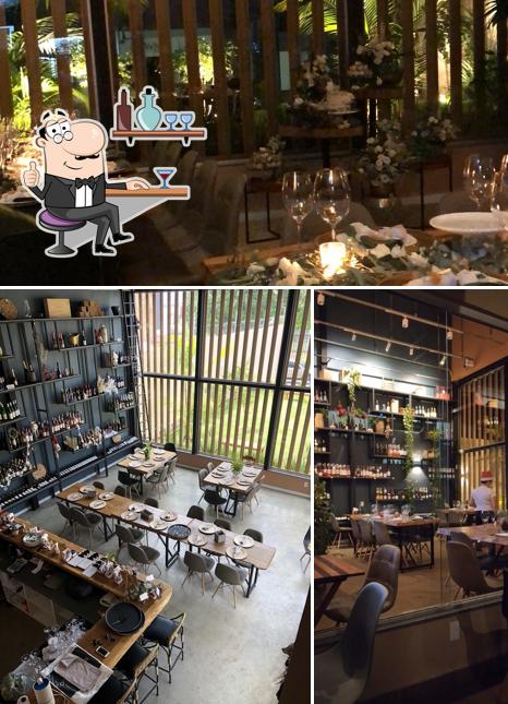 O interior do Restaurante Oca Wine Porto Velho l Loja de vinhos e presentes