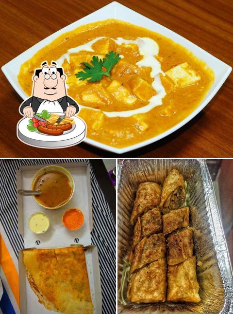 Chicken curry at Mangal Sweets