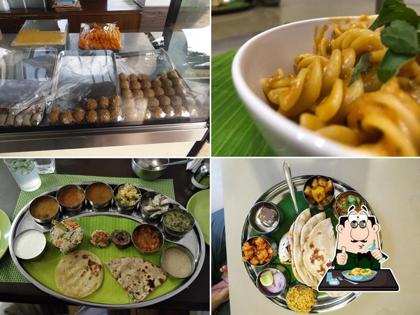 Food at Amutha Surabhi