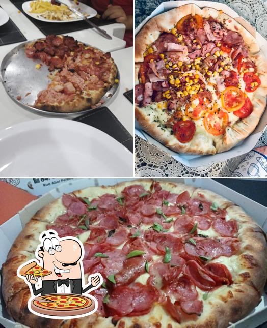 Experimente diferentes variedades de pizza