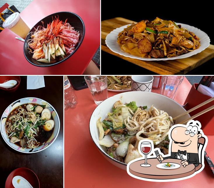 Comida em Restaurante Laomazi