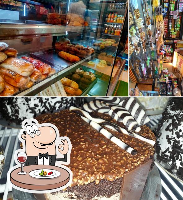 Food at Cookies 'n' Bites