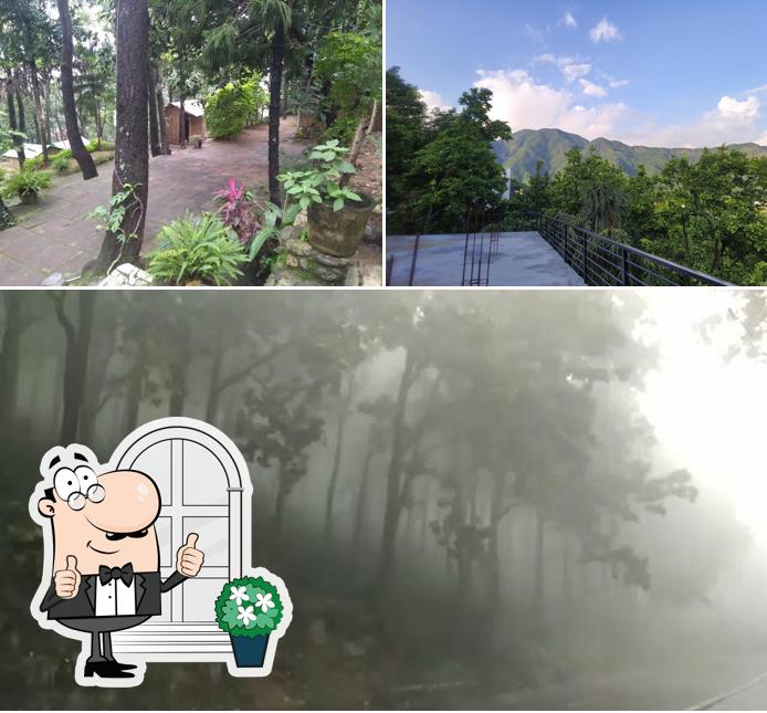 Check out how The Machan Restaurant looks outside