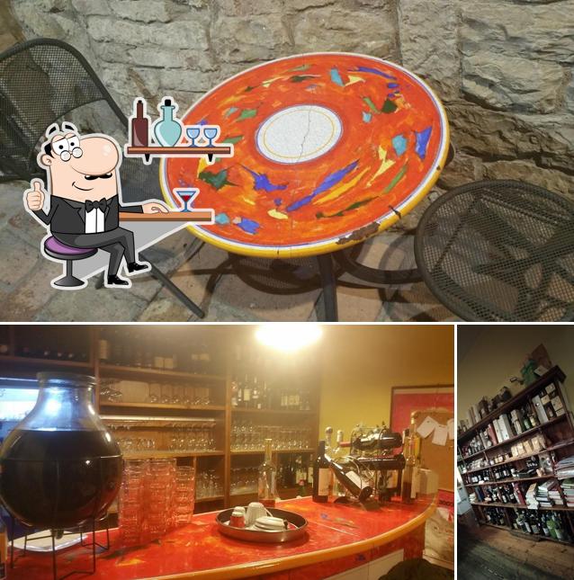 Gli interni di Pane e Vino