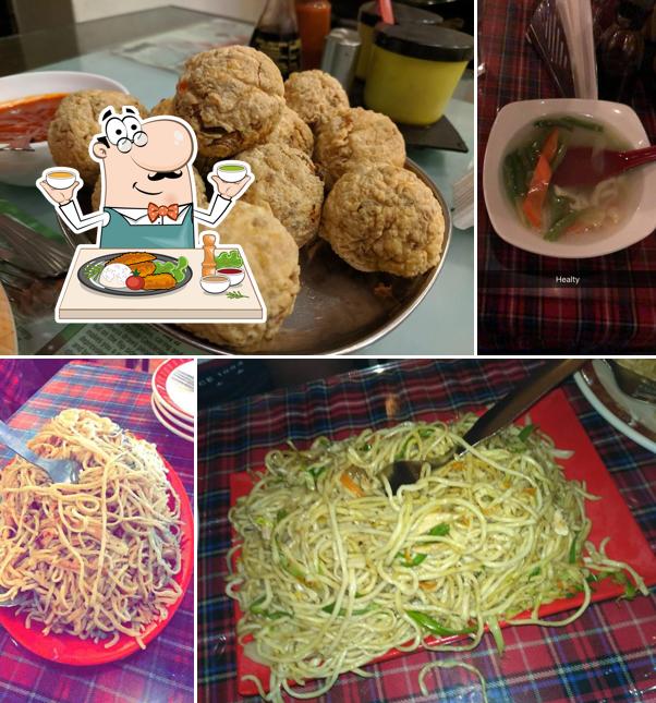 Meals at Nanking Chinese Restaurant