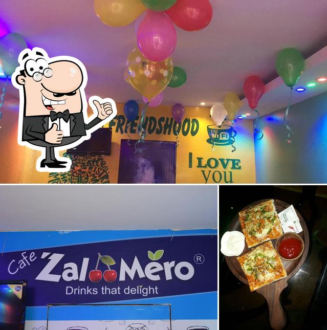 Look at this photo of Cafe Zalamero we are FriendsHood