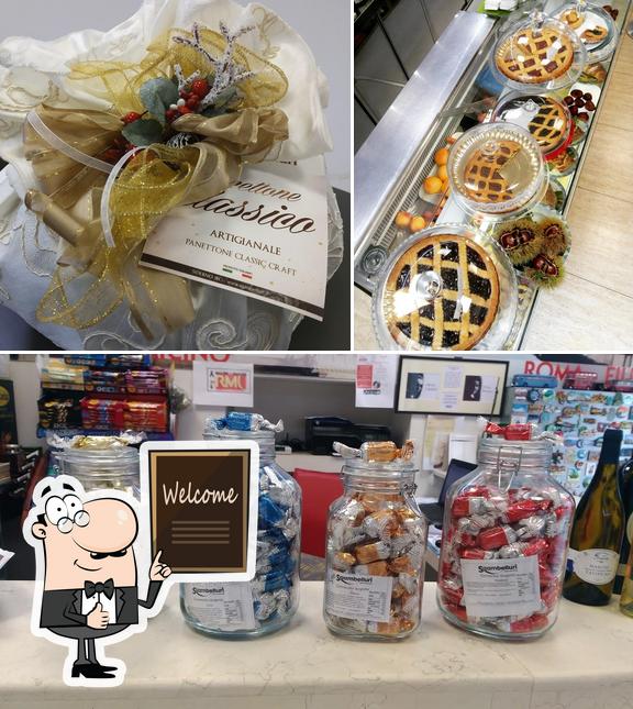 Guarda la immagine di BAR ROMA NAPOLI E BIGLIETTERIA AUTOLINEE CARDINALI MAURO