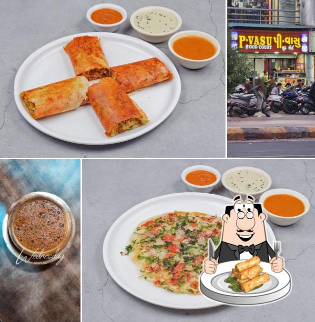 Spring rolls at P. Vasu Food Court