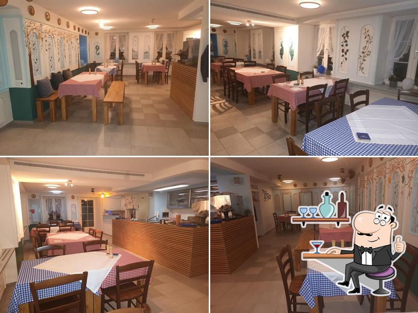 Dai un'occhiata agli interni di Hermes Grill