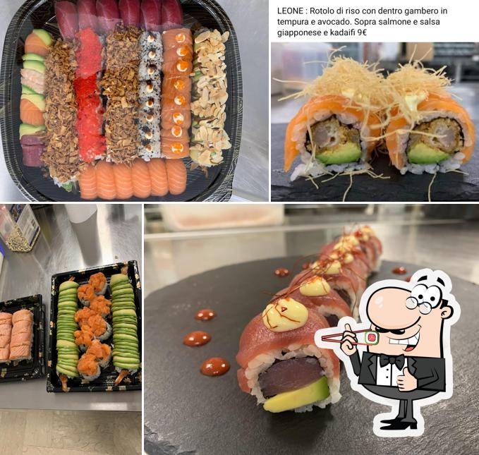 Il sushi è il cibo tradizionale della cucina giapponese