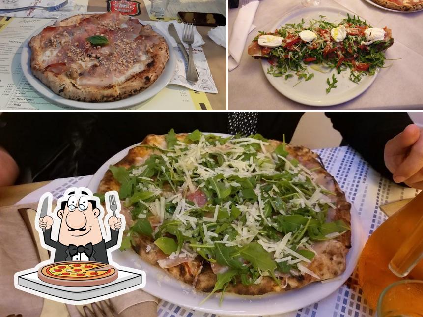 Scegli tra le molte varianti di pizza