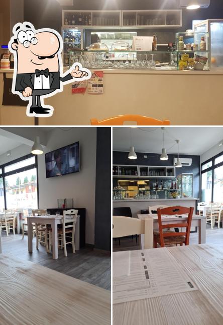 Gli interni di Piadineria La Piada di Via Giardini