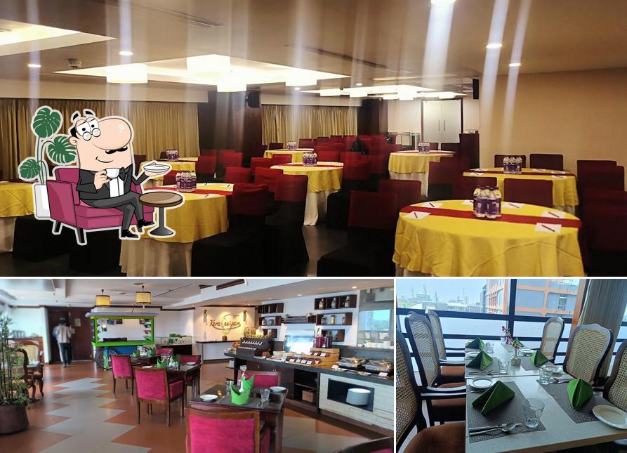 Check out how Keraleeyam Restaurant at The Raviz Calicut looks inside