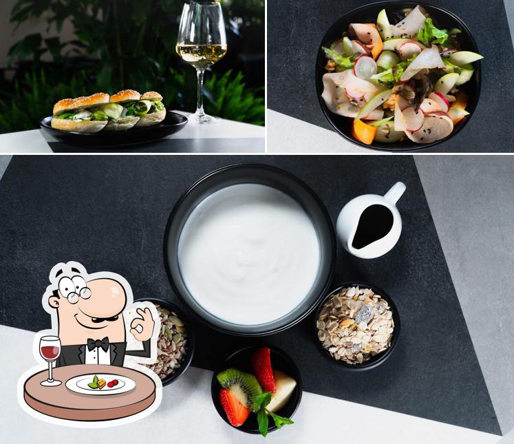 Questa è la immagine che mostra la cibo e vino di Dafne Garden Bistrot