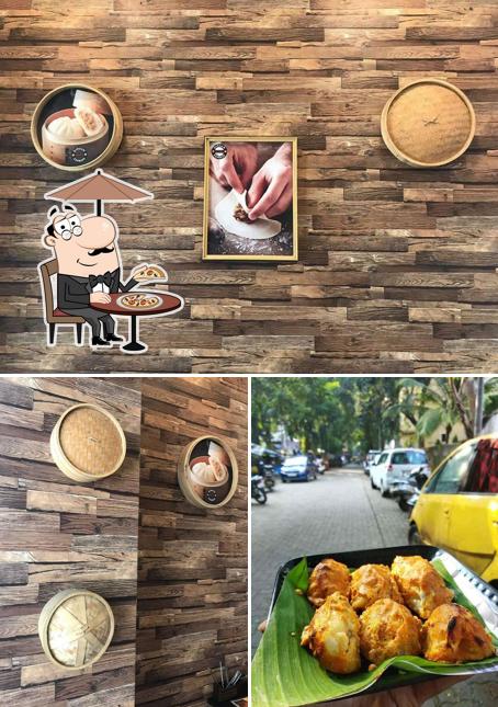 The exterior of Dimsum (Momo) Express - Andheri East