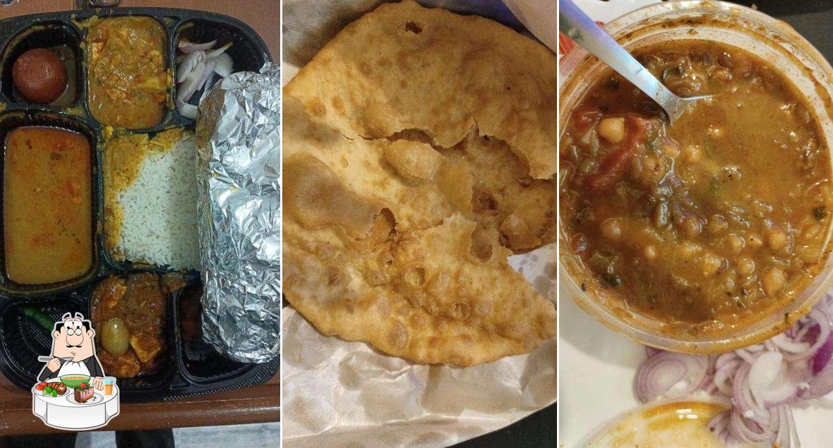 Hot and sour soup at Mehfil - Hotel Vista Palace