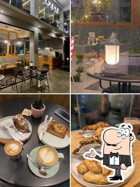 Check out how Zera Noya - Dutch Bakery looks inside