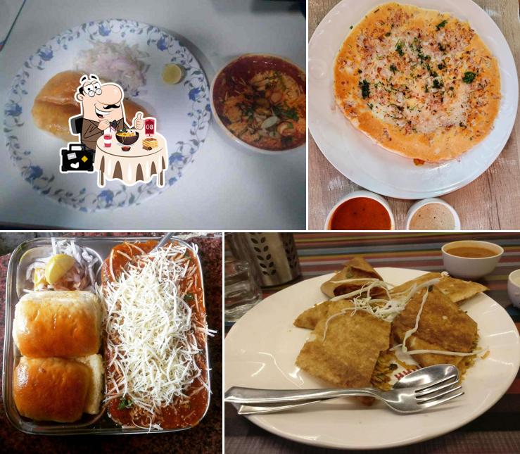 Food at Amar juice centre