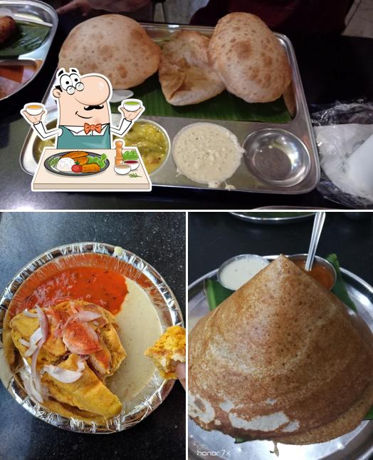Food at Udupi Tiffin Center