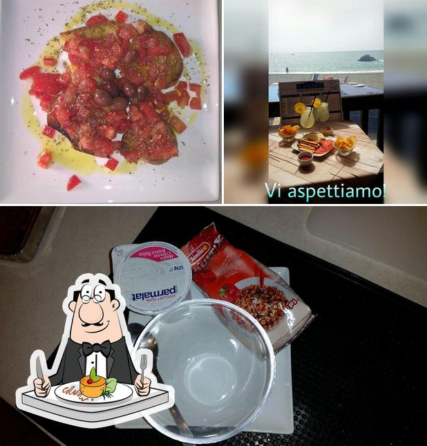 La foto della cibo e interni di Bar "Il Gigante"