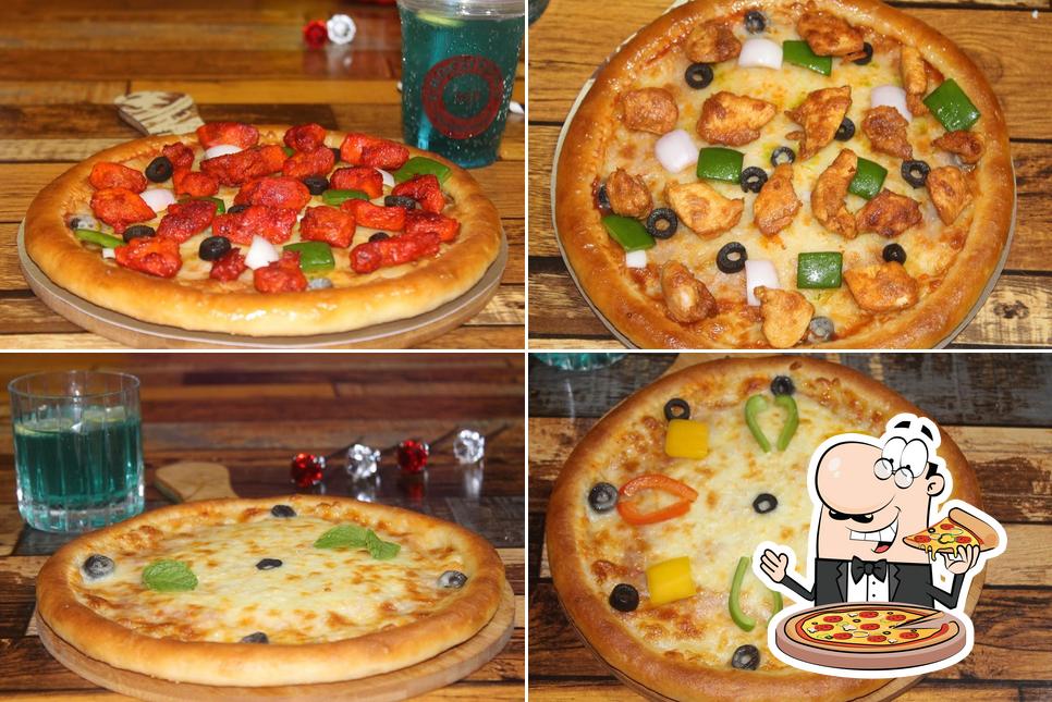 Order pizza at Chocotown 365