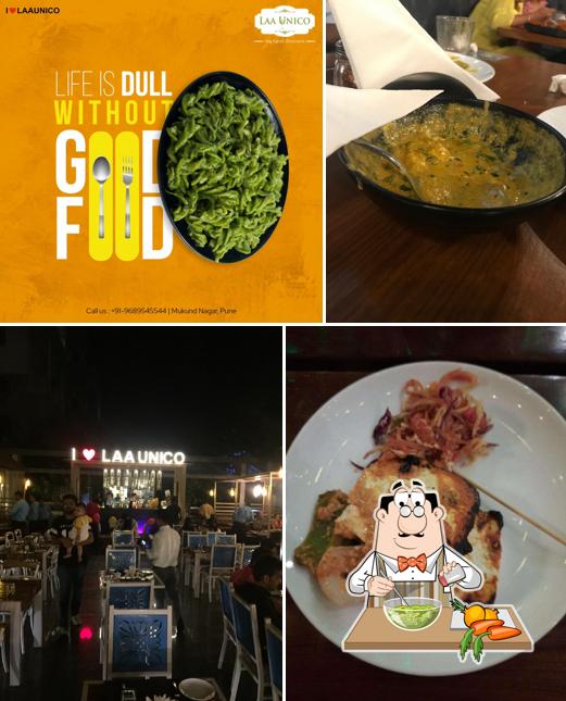 Seaweed salad at Laa Unico