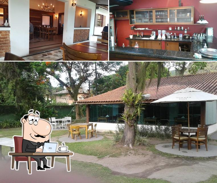 O interior do Tutti Amici Gastronomia