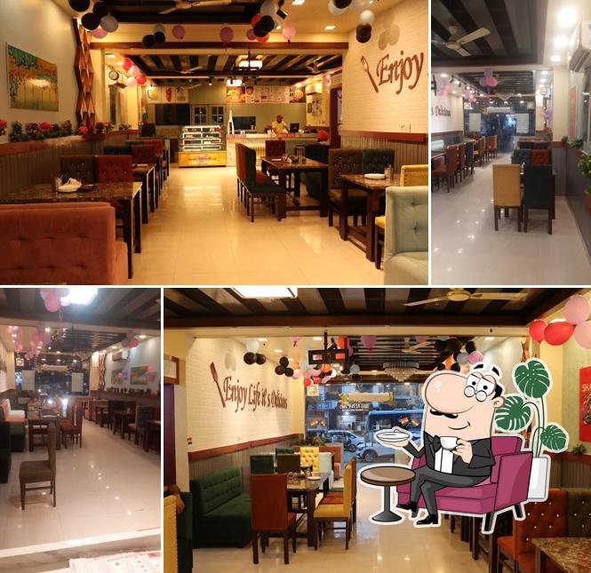 The interior of Perfect pizza plus bakers kashipur
