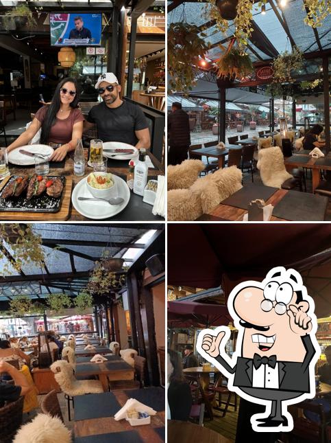 Veja imagens do interior do Safari Restaurante