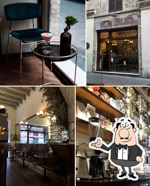 Siediti a un tavolo di Caffè Barrier