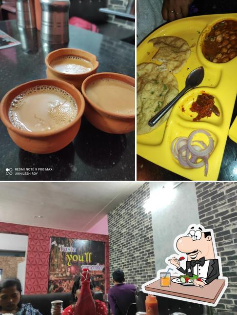 Food at Maa Annapoorna fast food corner