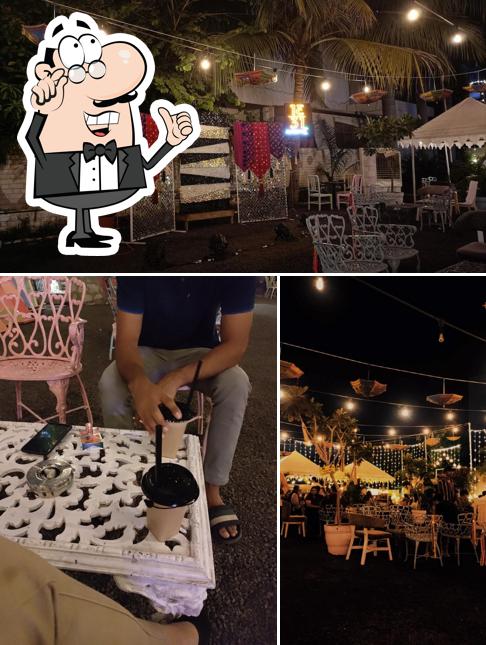 The interior of 1331 Alfresco