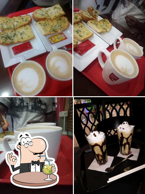 Café Coffee Day - World Sqaure Mall