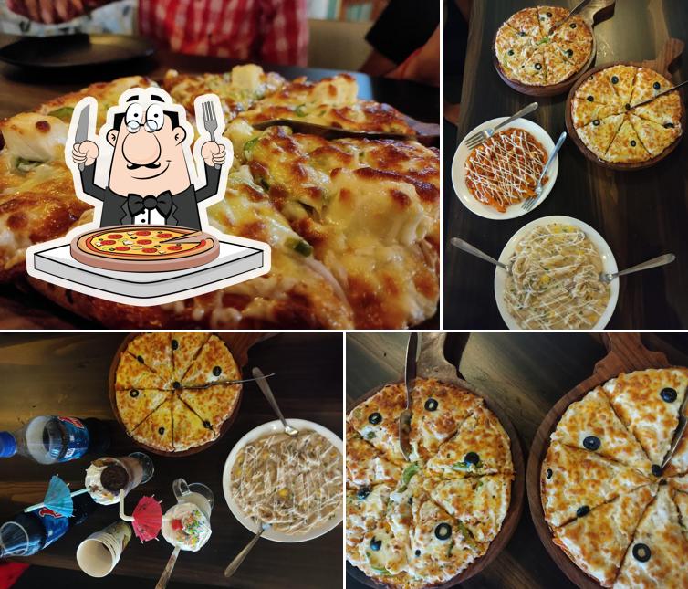 Order pizza at Waffles Pizza Motihari