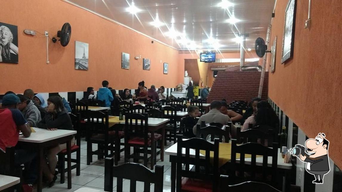 See the pic of La Linda