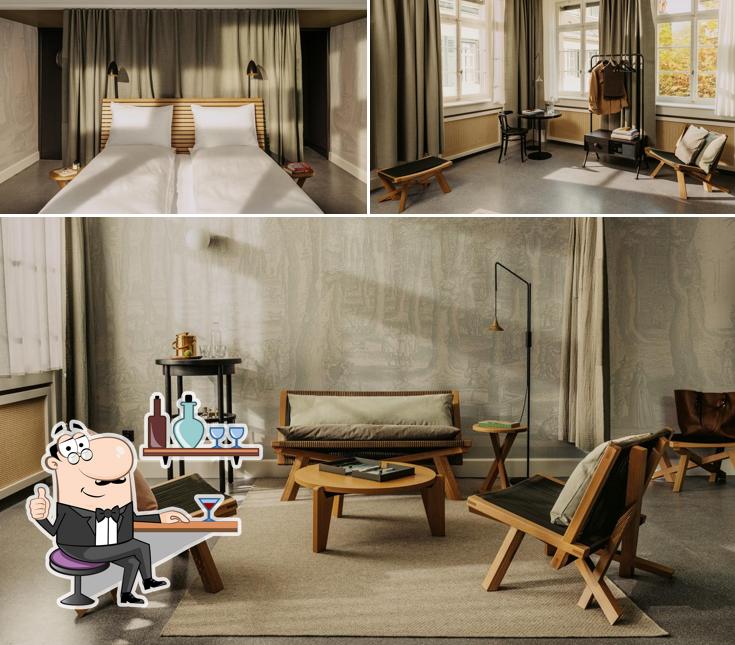 Siediti a un tavolo di Brasserie, Bar und Event Volkshaus Basel