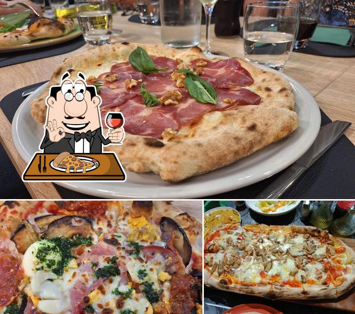 Scegli una pizza a La Preferita Pizza e Cucina