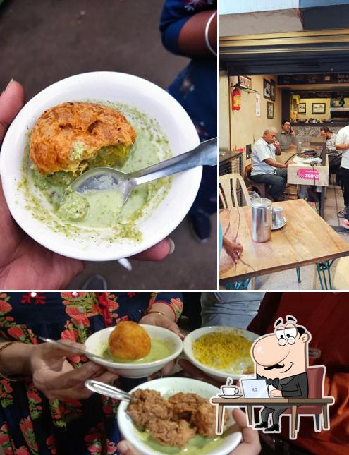 Check out how Supnekar Vadewale looks inside