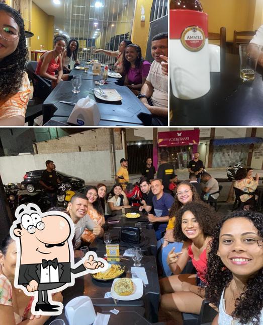 O interior do Churrasquinho do Presidente