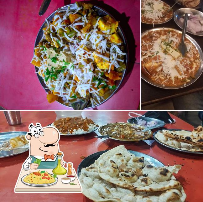 Food at Papu Brajwasi Dhaba