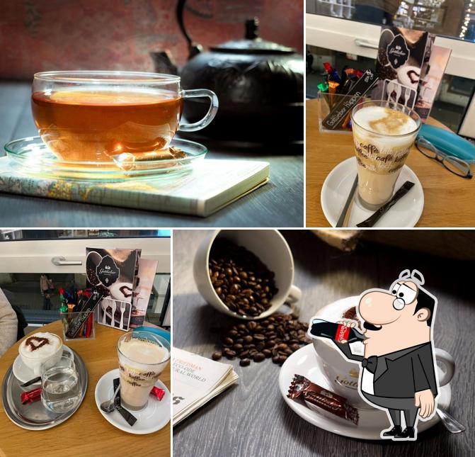 Prenditi un drink dal menu