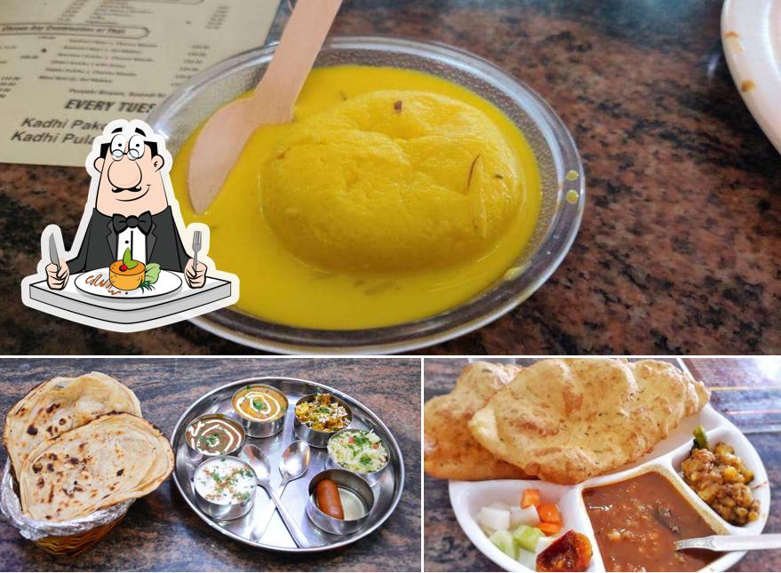 Meals at Bholey Da Dhaba