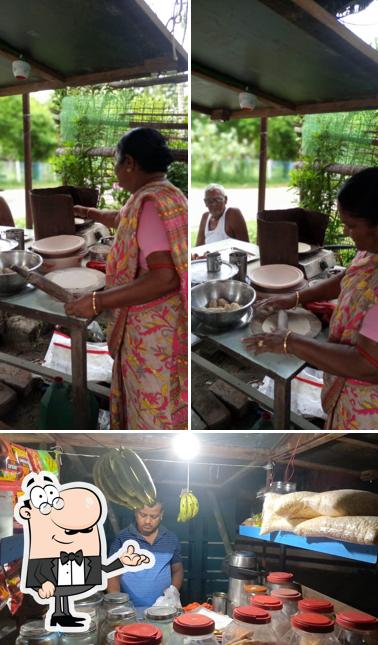 Among various things one can find interior and beverage at Kajal Tea Corner