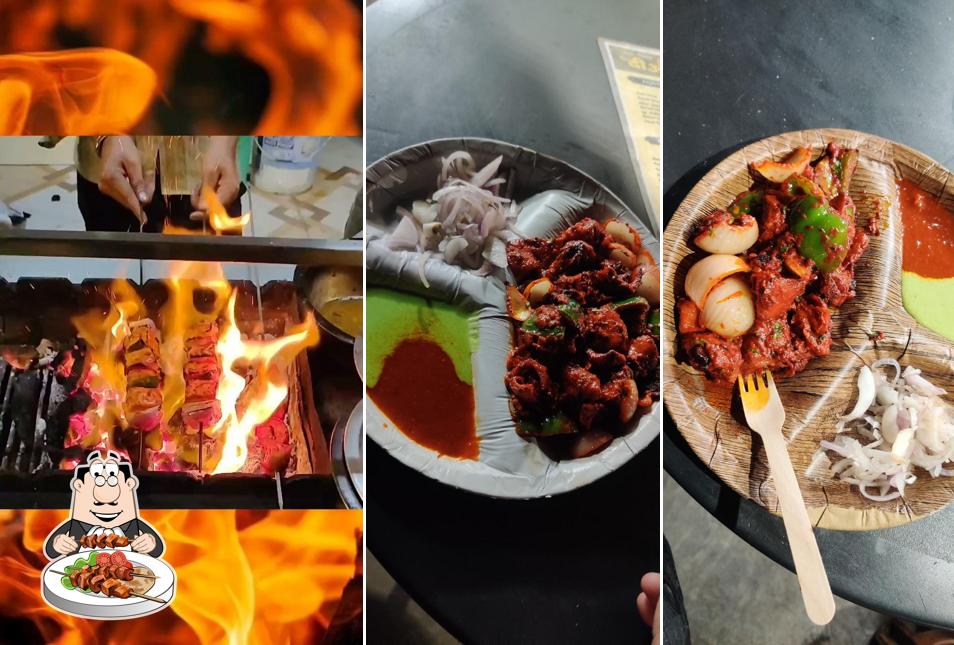 Food at Jeeja Saaley Di Angeethi