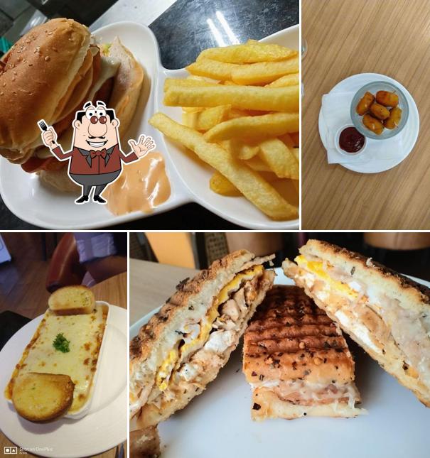 Food at Olde Baileys Cafe