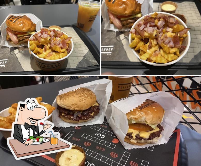 Platos en Hamburgueria Bullguer