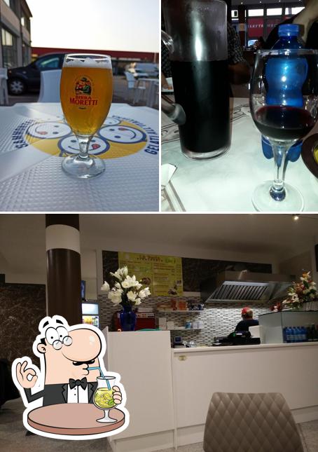 Piadineria da Rossella si caratterizza per la bevanda e interni