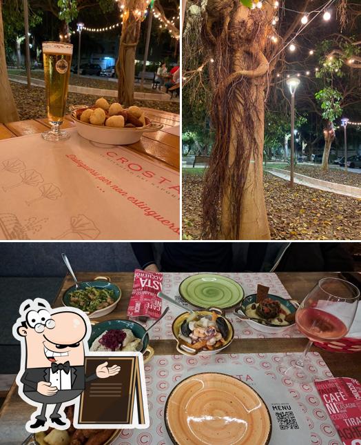 Tra le varie cose da Crosta Il Giardino Dei Sapori si possono trovare la esterno e cibo