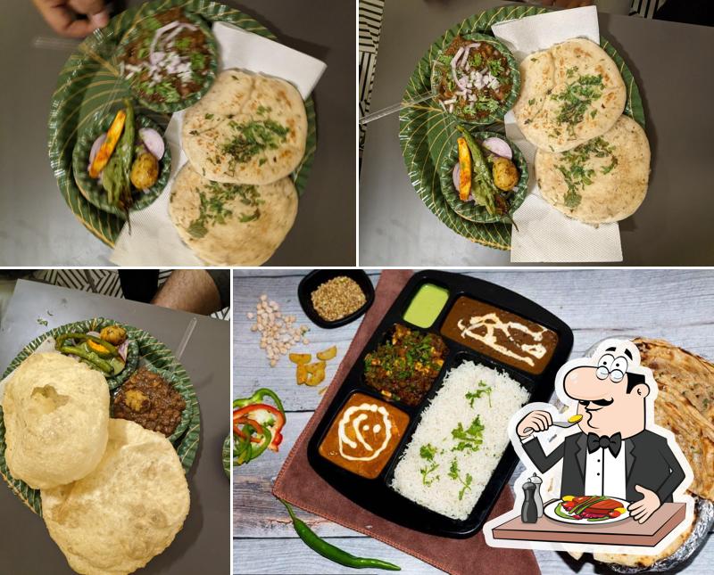 Food at Nagpal's chole Bhature