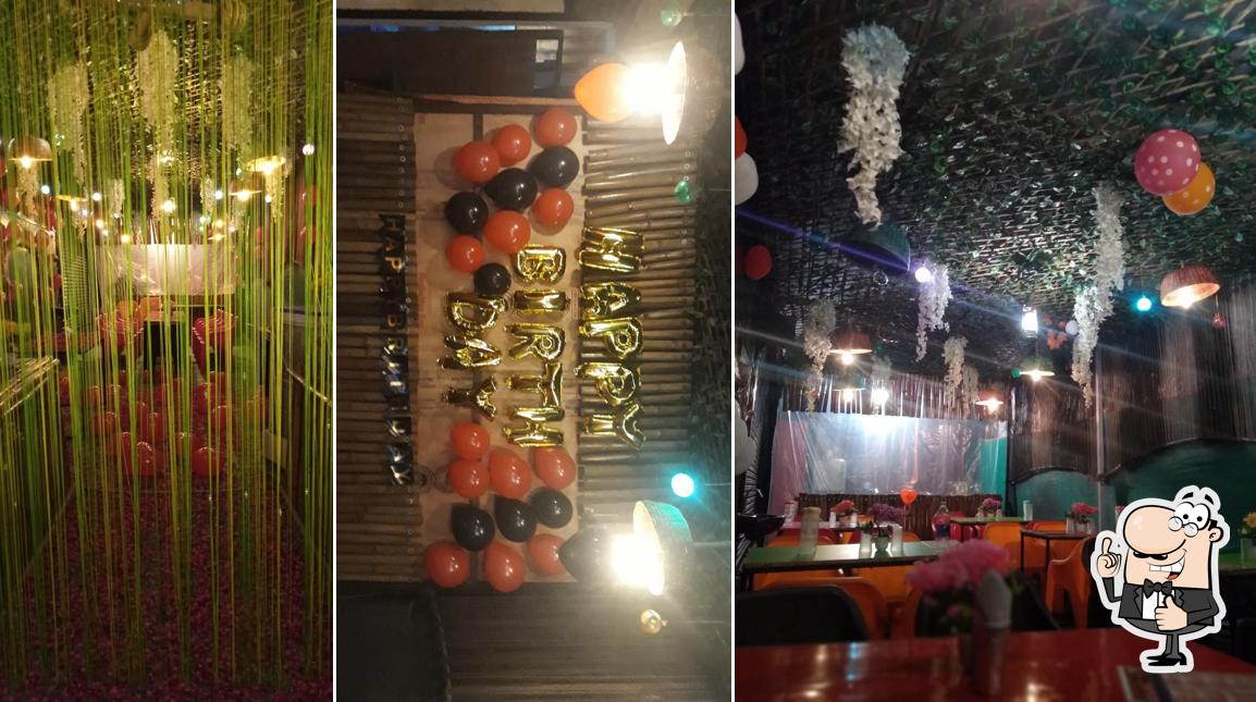 Look at this image of YUVIS CAFE & RESTAURANT